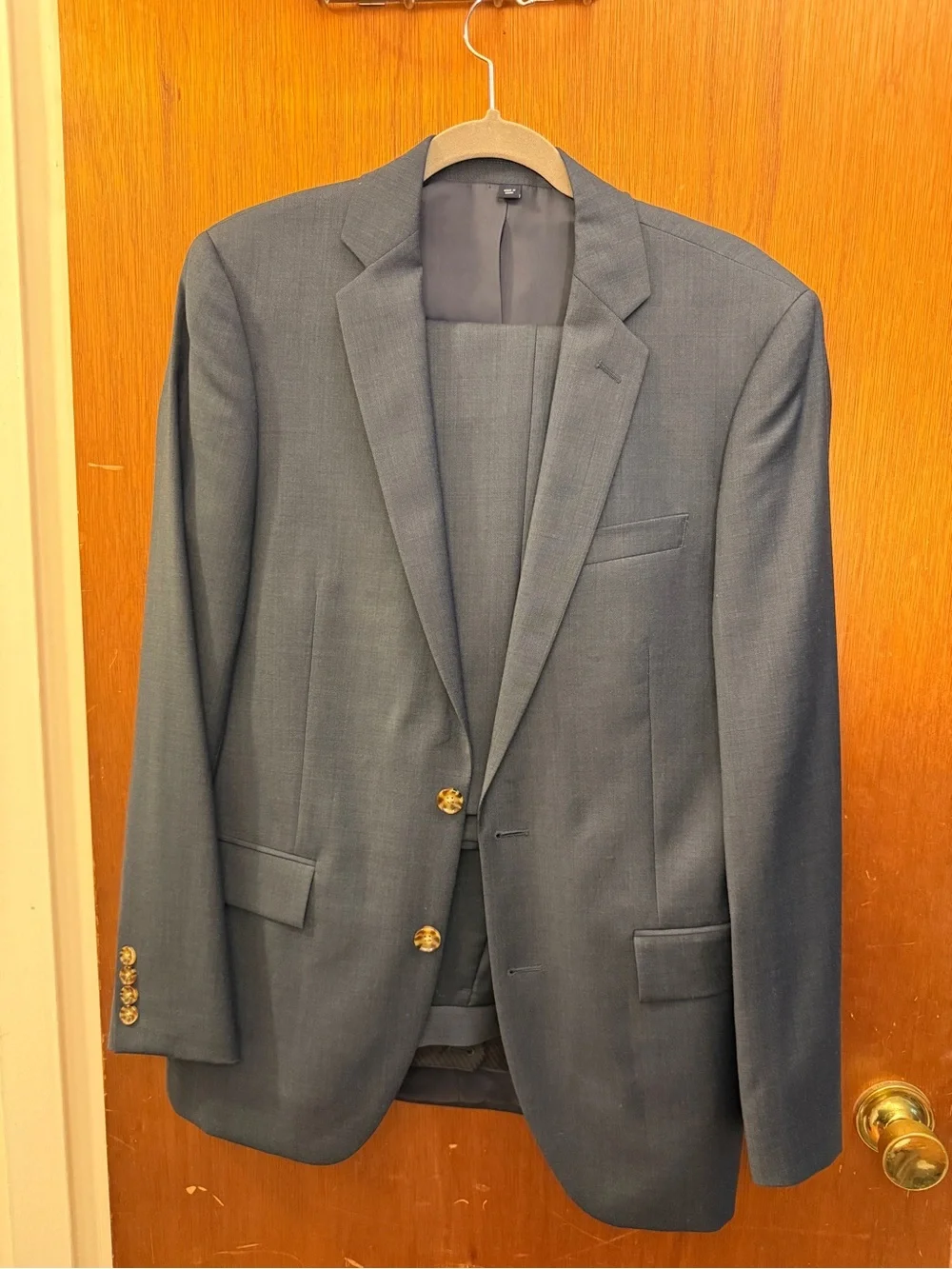 Men's J Crew Thompson Slim Fit navy suit. Jacket size 38R. Pant size 31x30